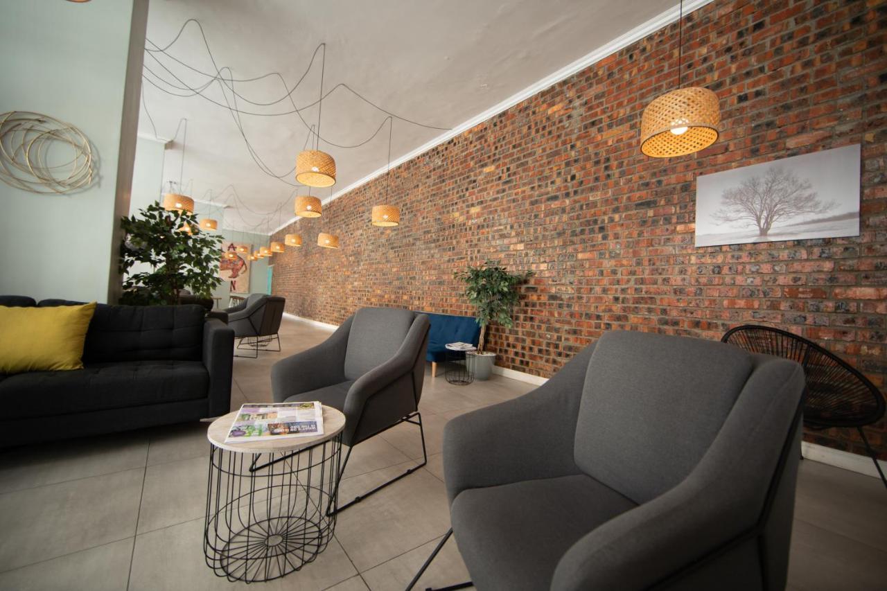 Hotel Happy Rhino 3*